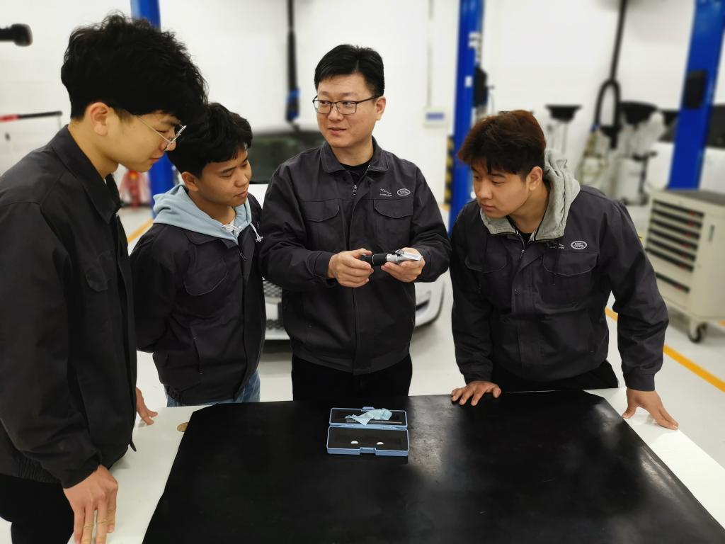 金莎棋牌下载
